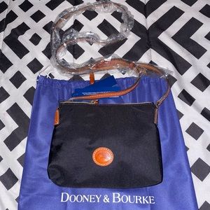 Dooney & Bourke Purse